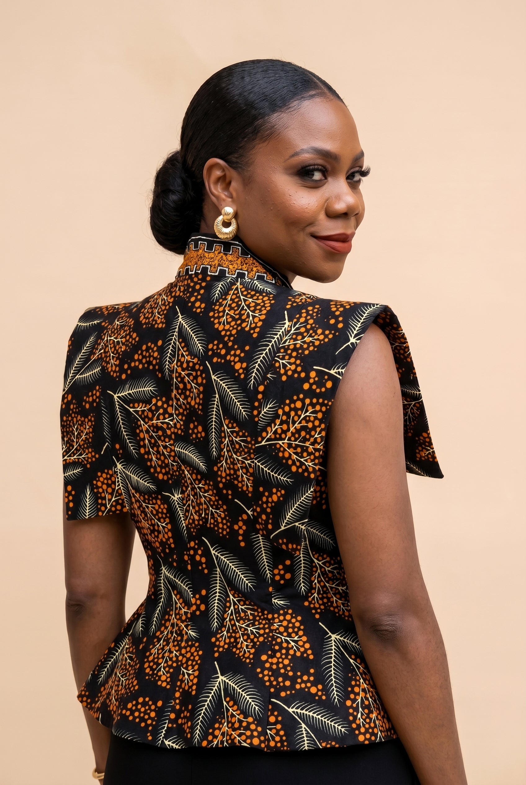 Oriva Wrap Sleeveless Jacket